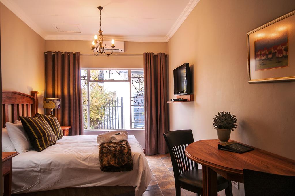 Cornerstone B&B Kroonstad Zewnętrze zdjęcie